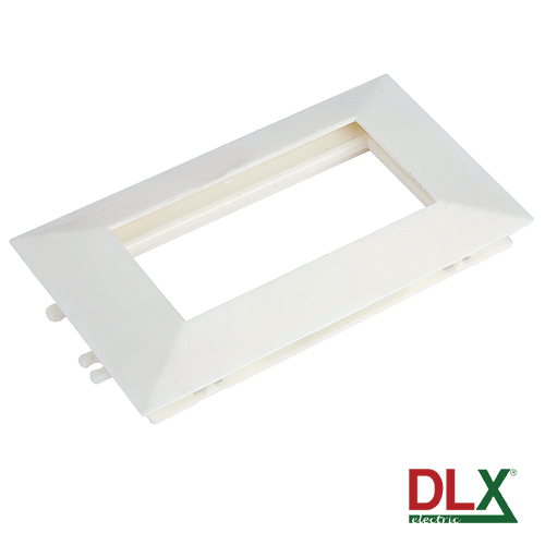 img3061large Rama alba tripla pentru aparataj 45x45 mm (6 module) - DLX DLX-102-13 - imagine 1